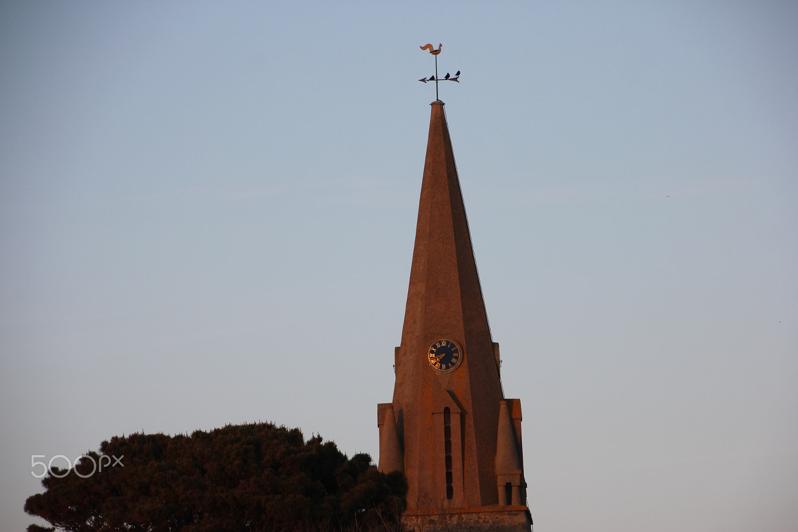 Canon EOS 550D (EOS Rebel T2i / EOS Kiss X4) sample photo. Sunset time photography