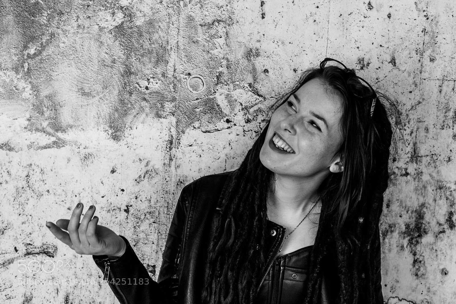 Canon EOS 5D Mark II sample photo. Smile photography