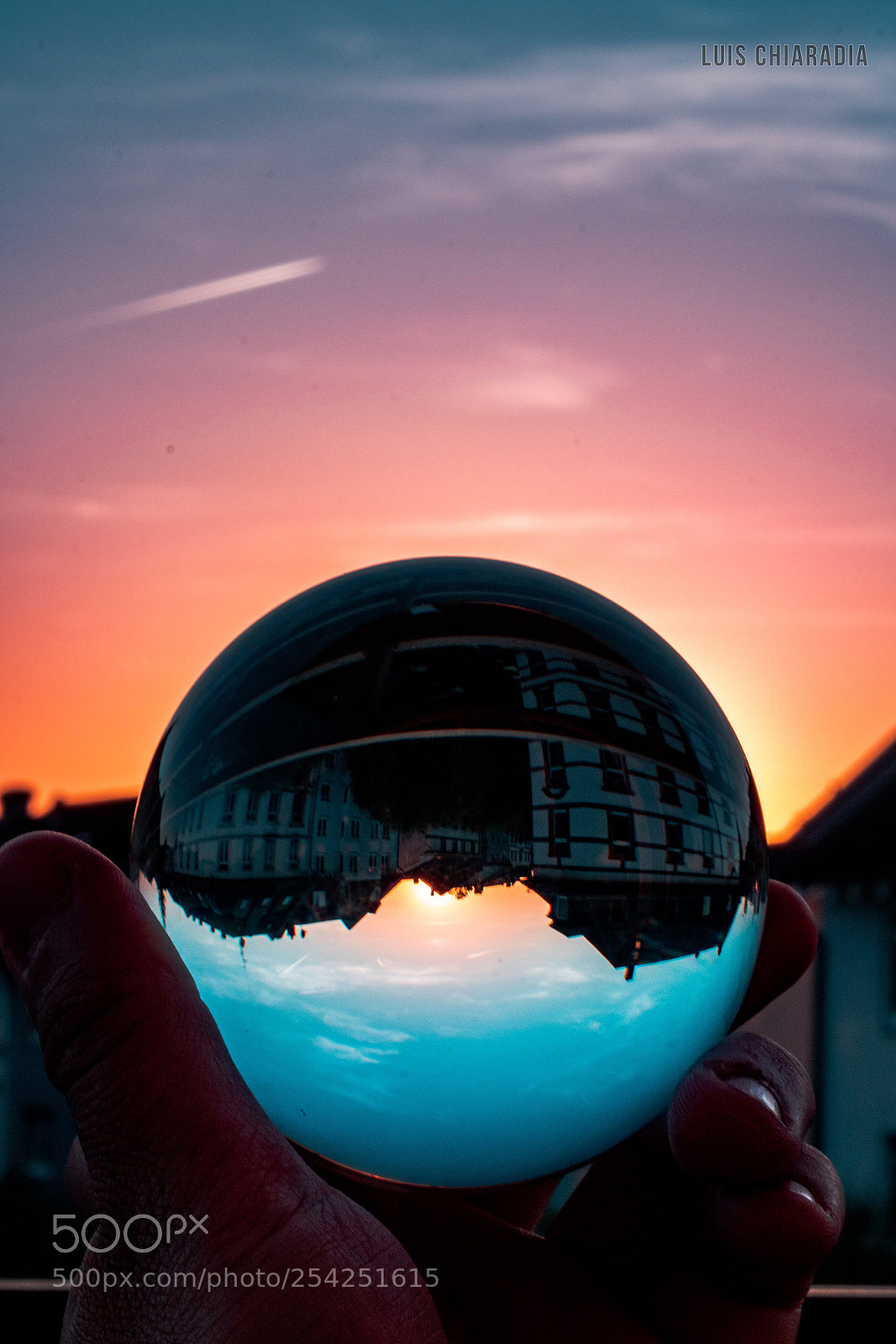 Canon EOS 750D (EOS Rebel T6i / EOS Kiss X8i) sample photo. Sunset ball photography