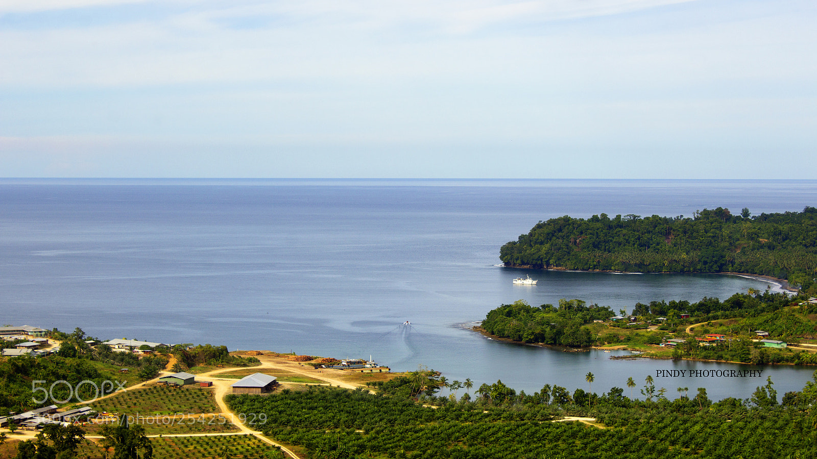 Canon EOS 1200D (EOS Rebel T5 / EOS Kiss X70 / EOS Hi) sample photo. Plantations with solomon sea photography