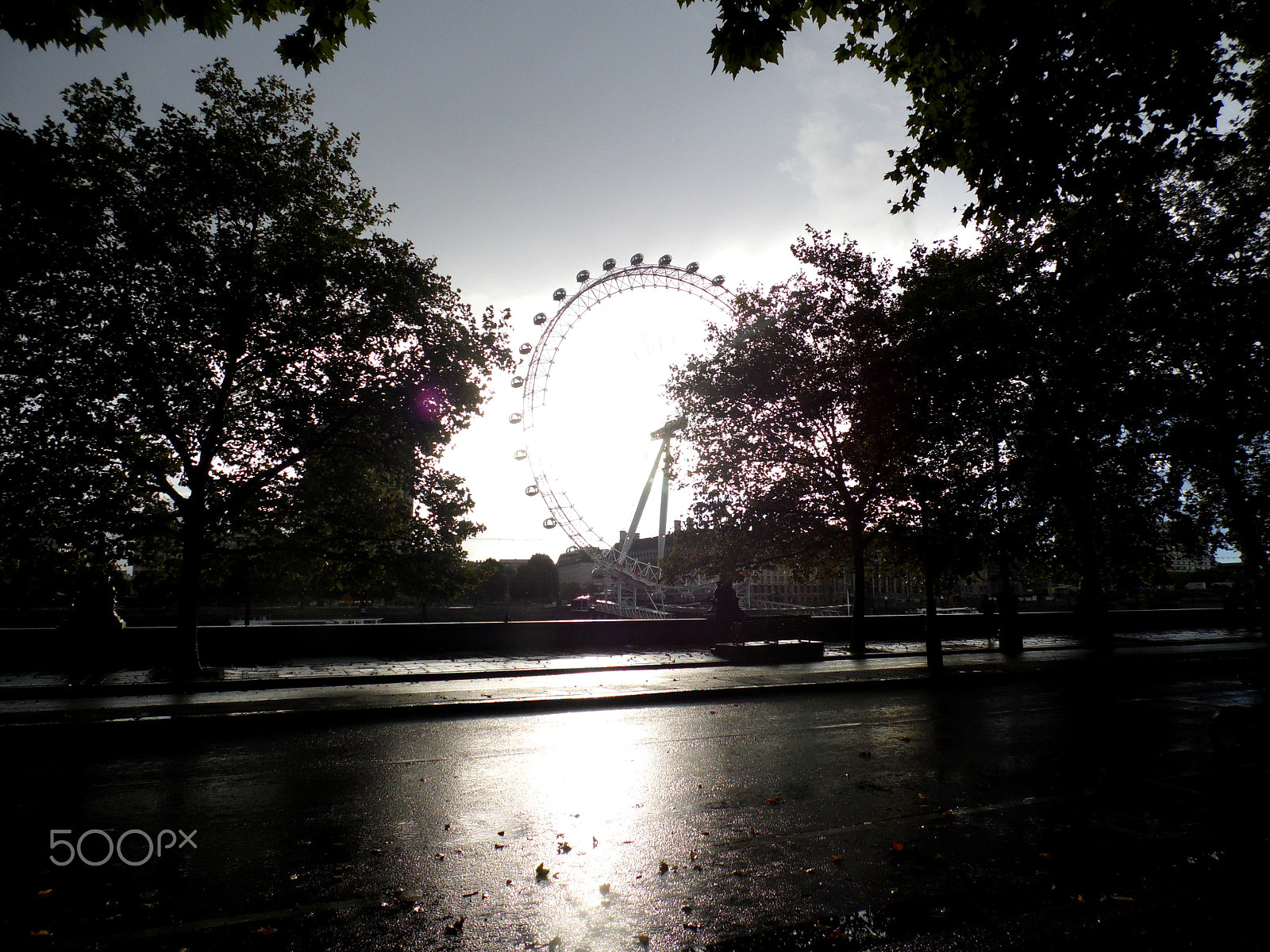 Samsung WB100/  WB101 sample photo. London photography