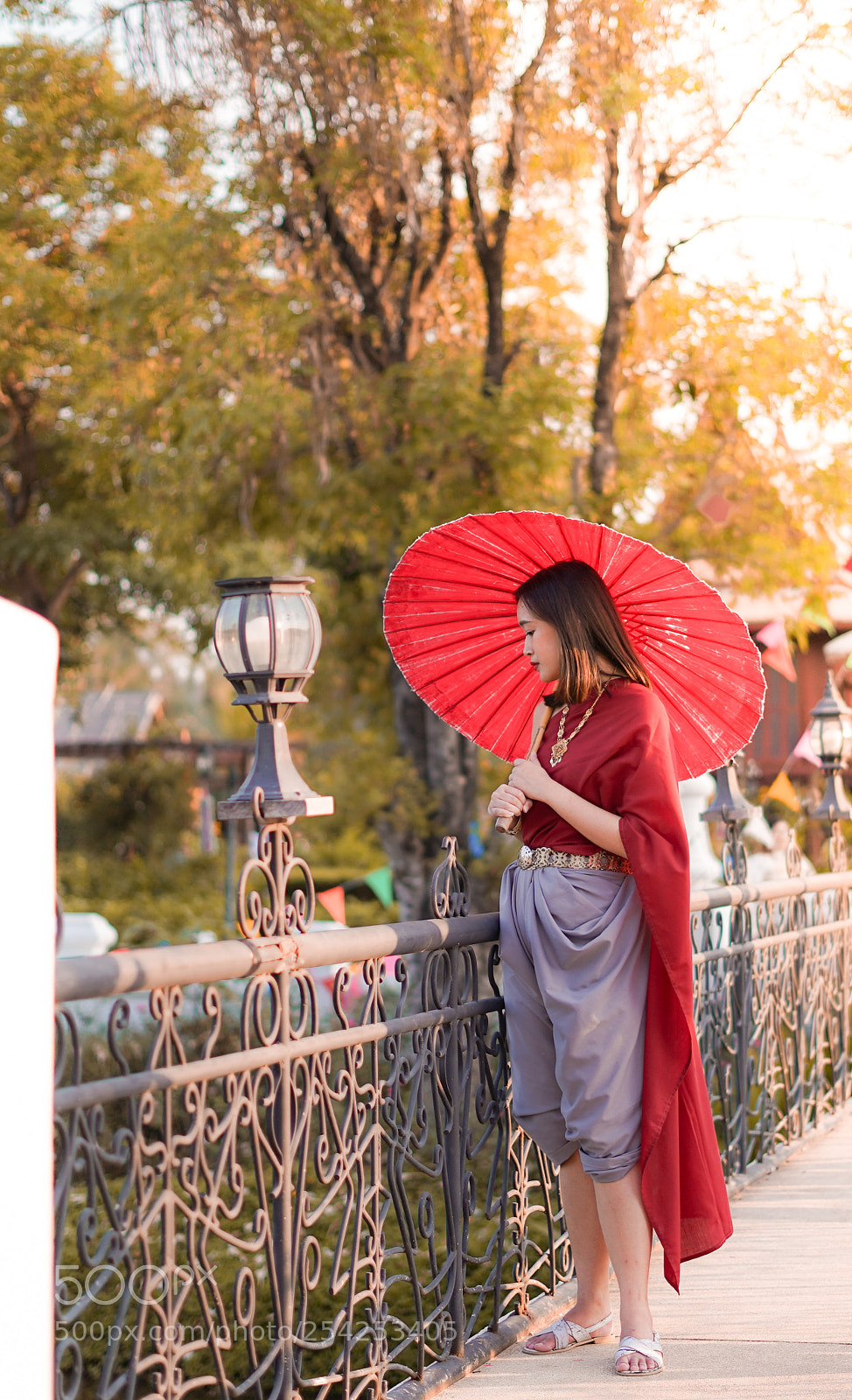 Sony a7 III sample photo. Thai tradition costume photography