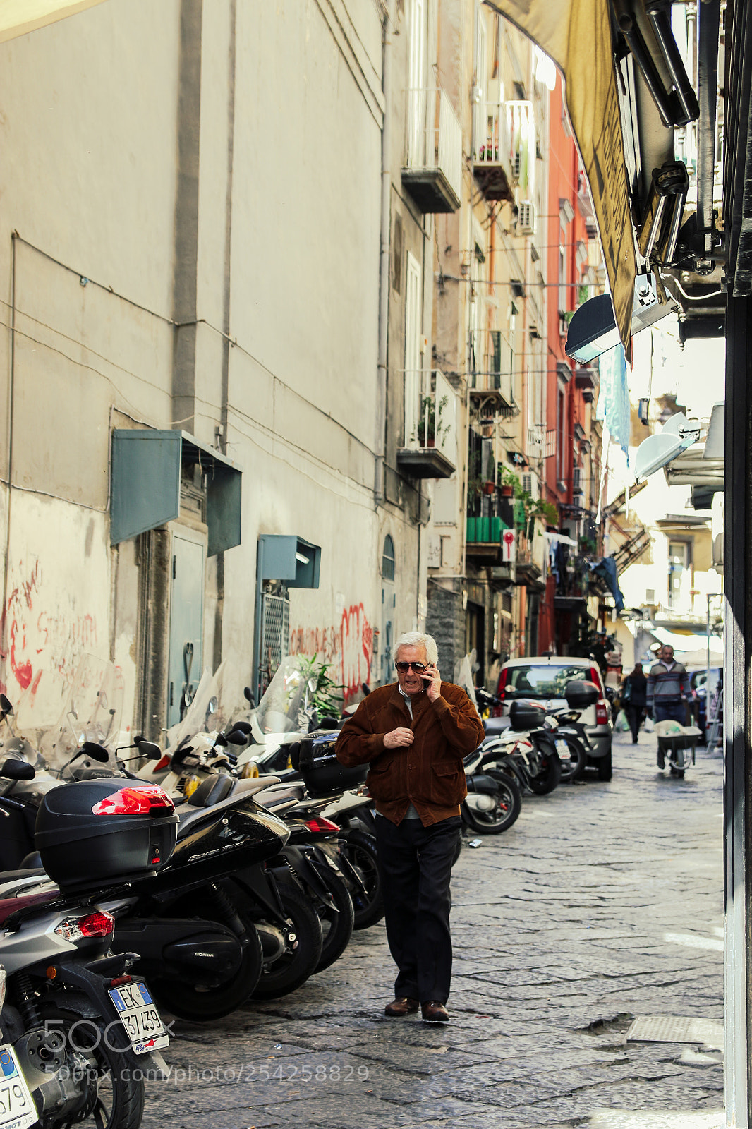 Canon EOS 70D sample photo. Street of naples photography