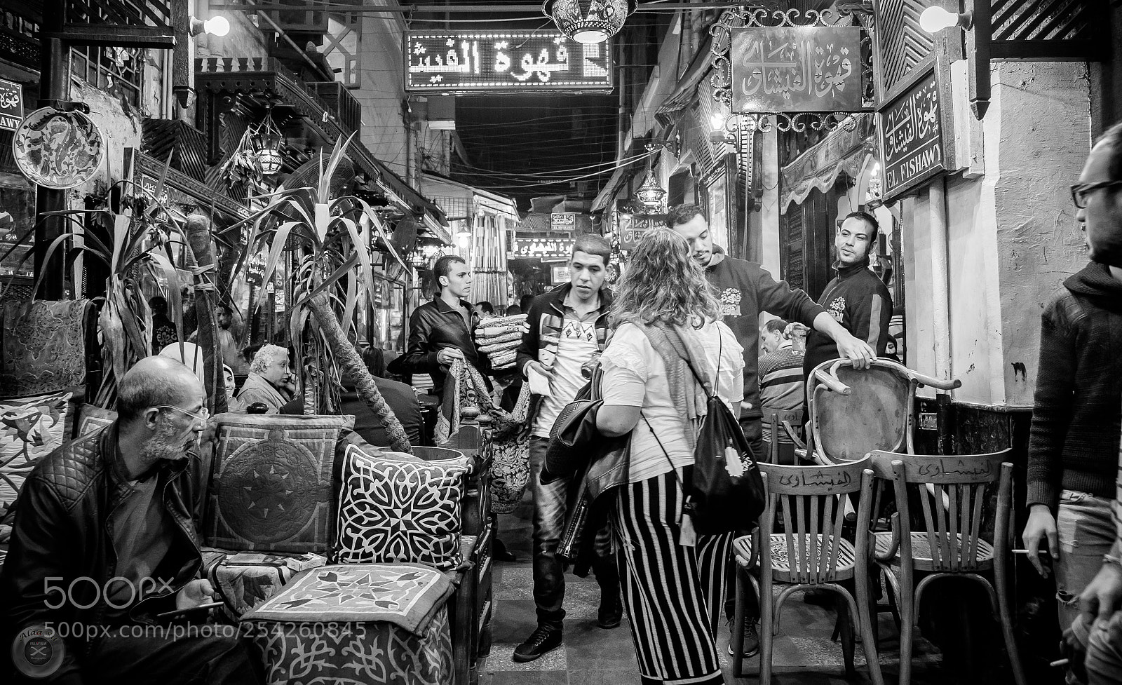 Fujifilm X-E2S sample photo. Walk through al fishawiy photography