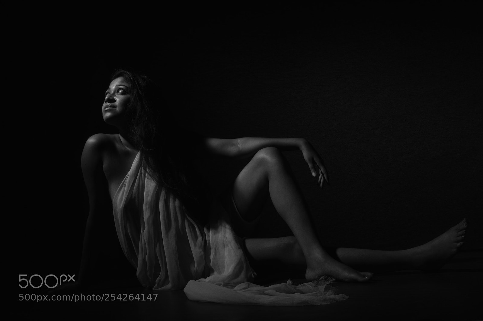 Nikon D3200 sample photo. Lady in shadow photography
