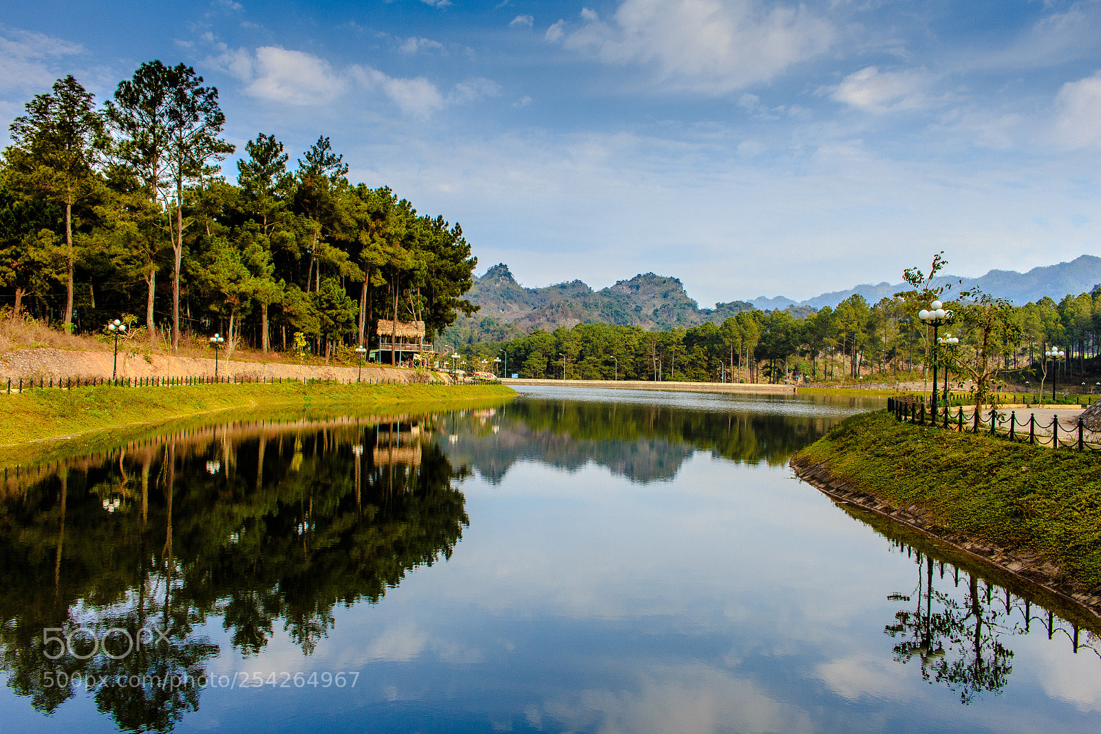 Canon EOS 700D (EOS Rebel T5i / EOS Kiss X7i) sample photo. Lake view photography