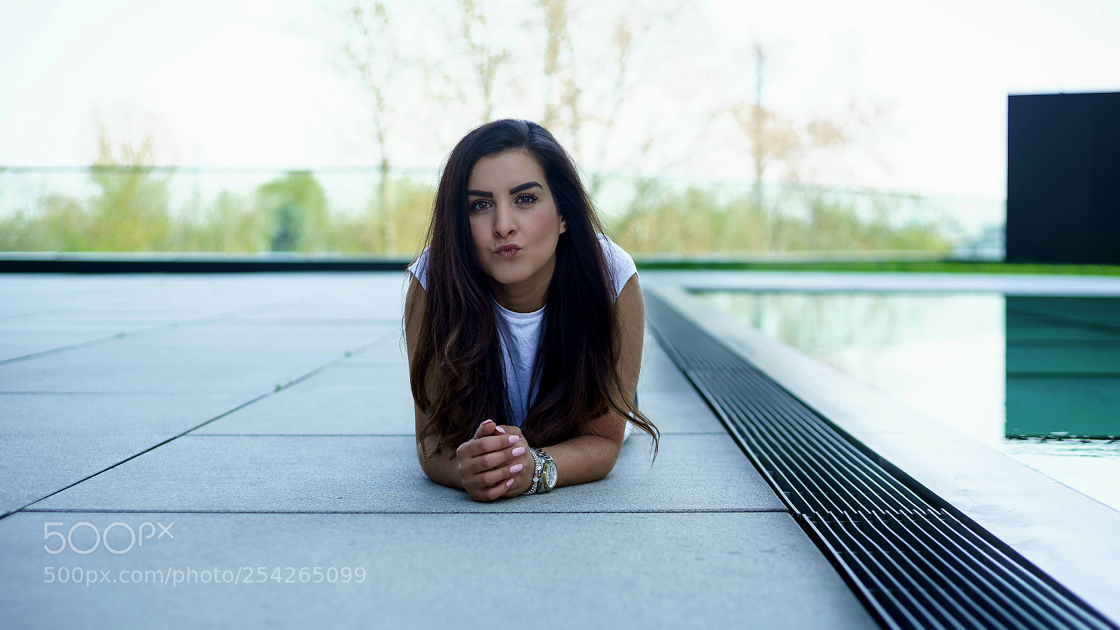 Sony a7 II sample photo. Kiss you photography