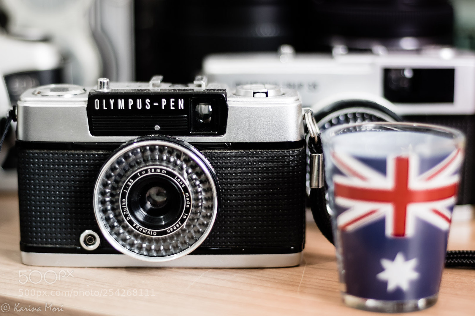 Canon EOS 750D (EOS Rebel T6i / EOS Kiss X8i) sample photo. Olympus pen ee3 photography