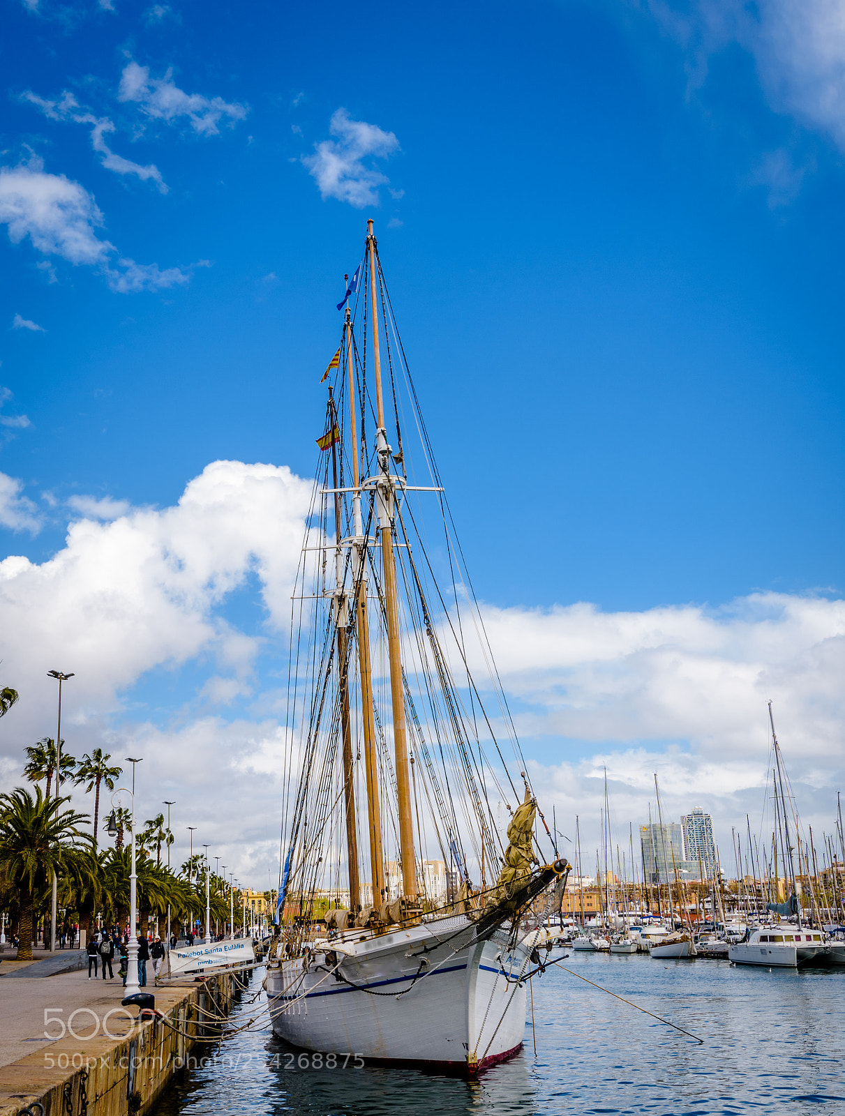 Nikon D7200 sample photo. Barcelona port photography