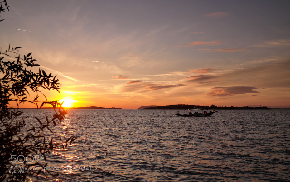 Samsung NX30 sample photo. ... photography