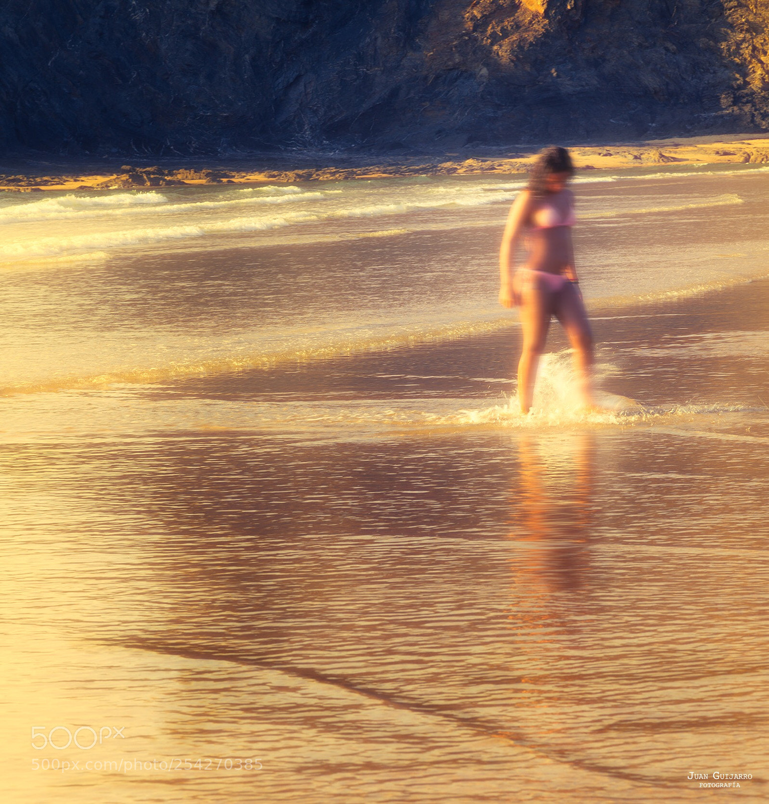 Canon EOS 5D Mark II sample photo. Playas habitadas photography