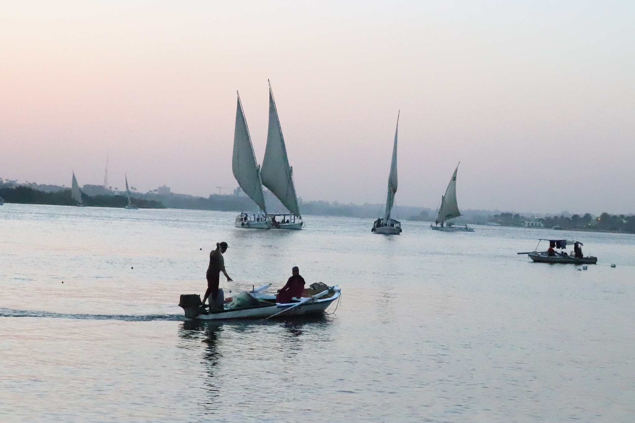 Canon EOS 77D (EOS 9000D / EOS 770D) sample photo. Fishing and sailing photography