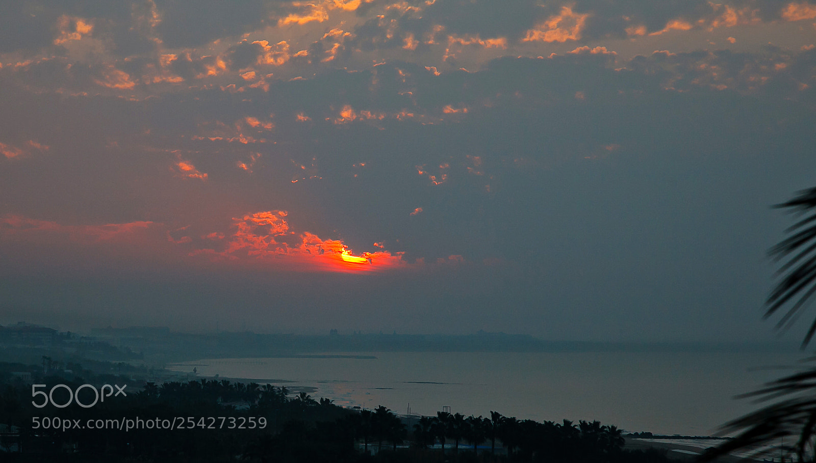 Canon EOS 5D Mark II sample photo. Sunrise photography