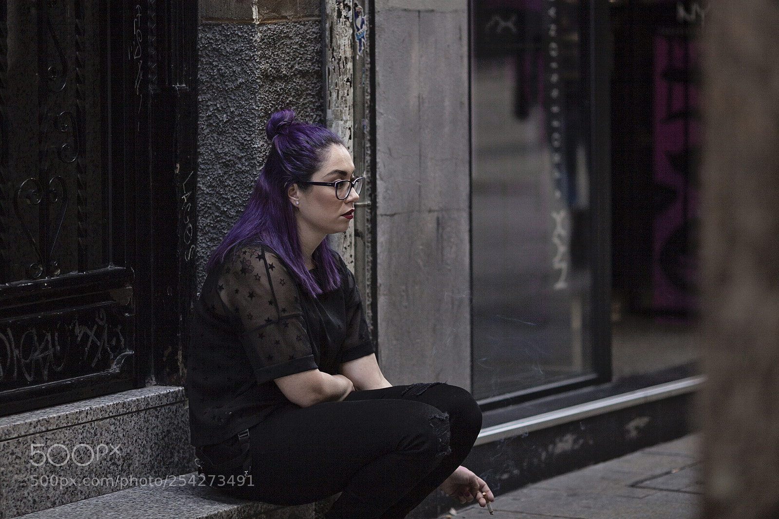 Canon EOS 5D Mark II sample photo. Deep purple photography