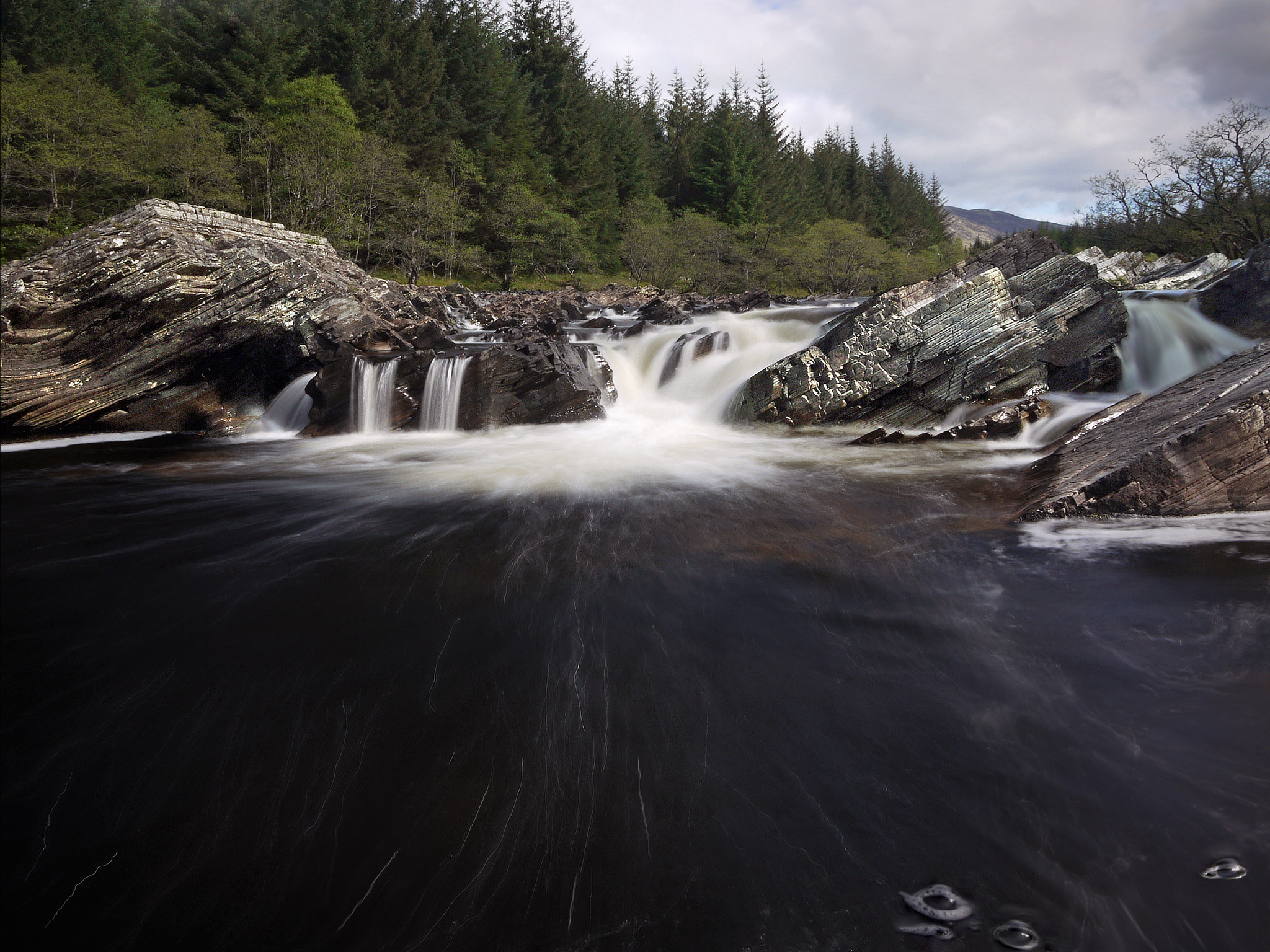 Panasonic Lumix DMC-GF1 sample photo. The river photography