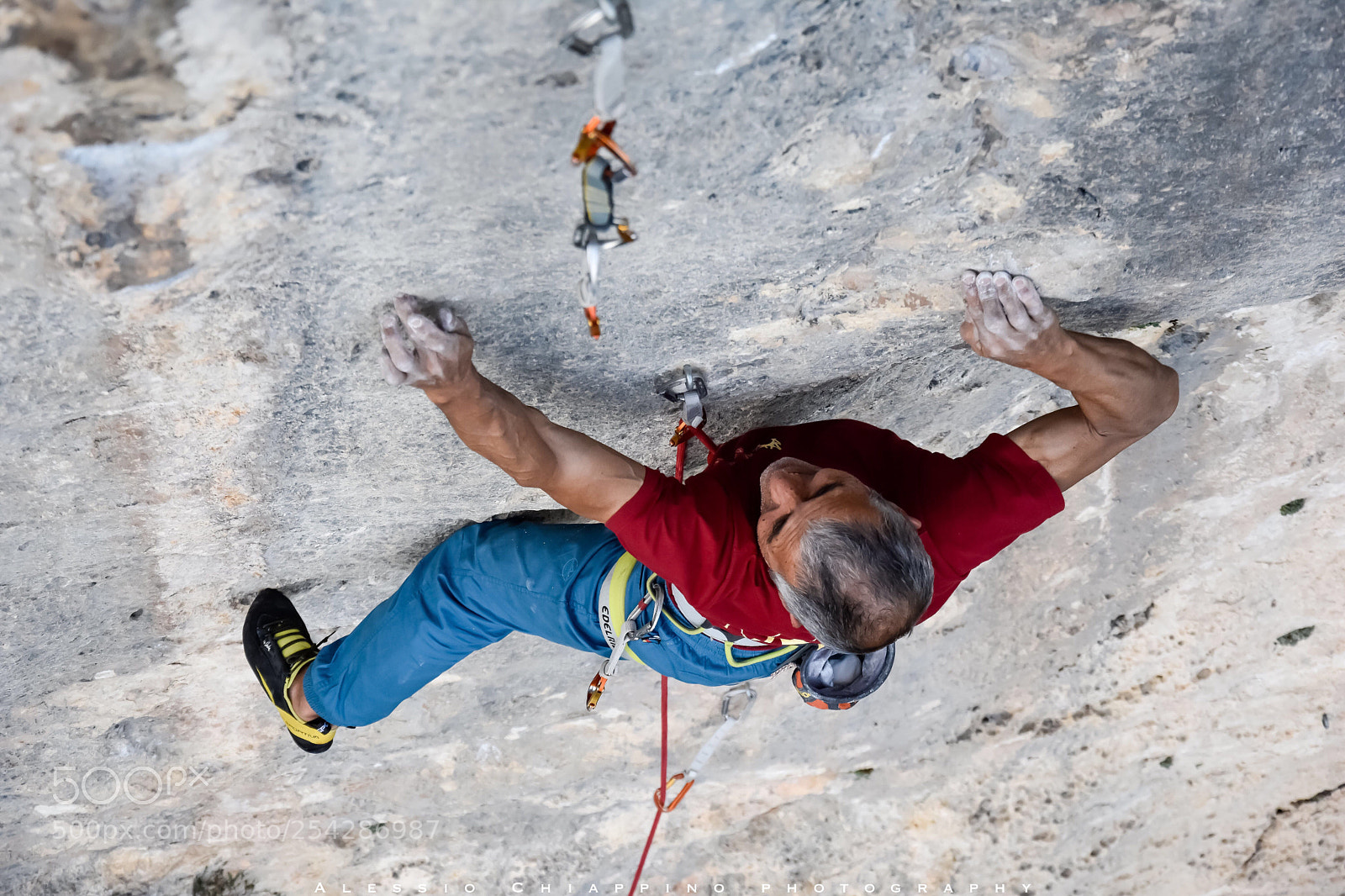 Nikon D5500 sample photo. Oldstyle climbing photography