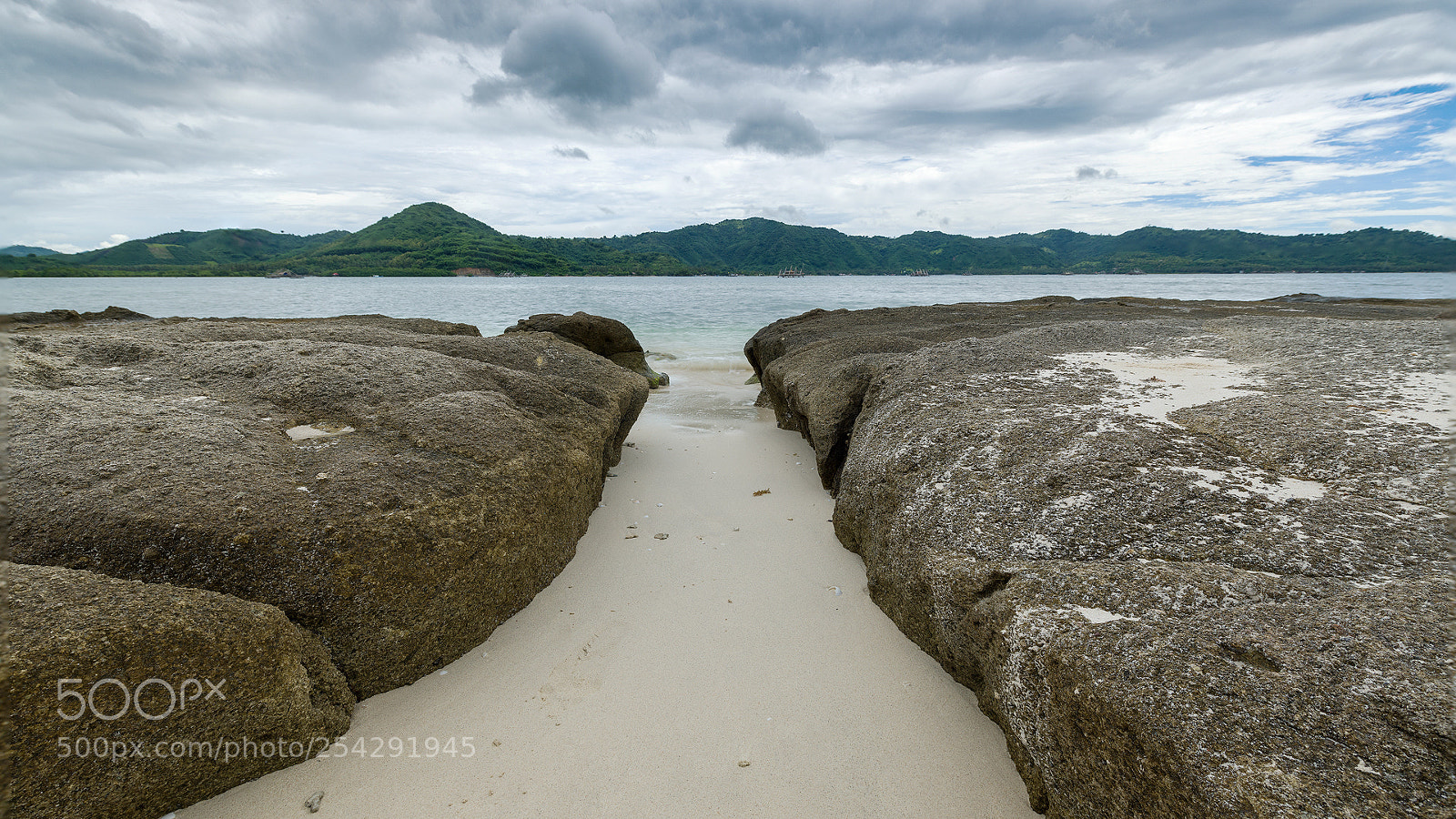 Nikon D850 sample photo. Plage photography
