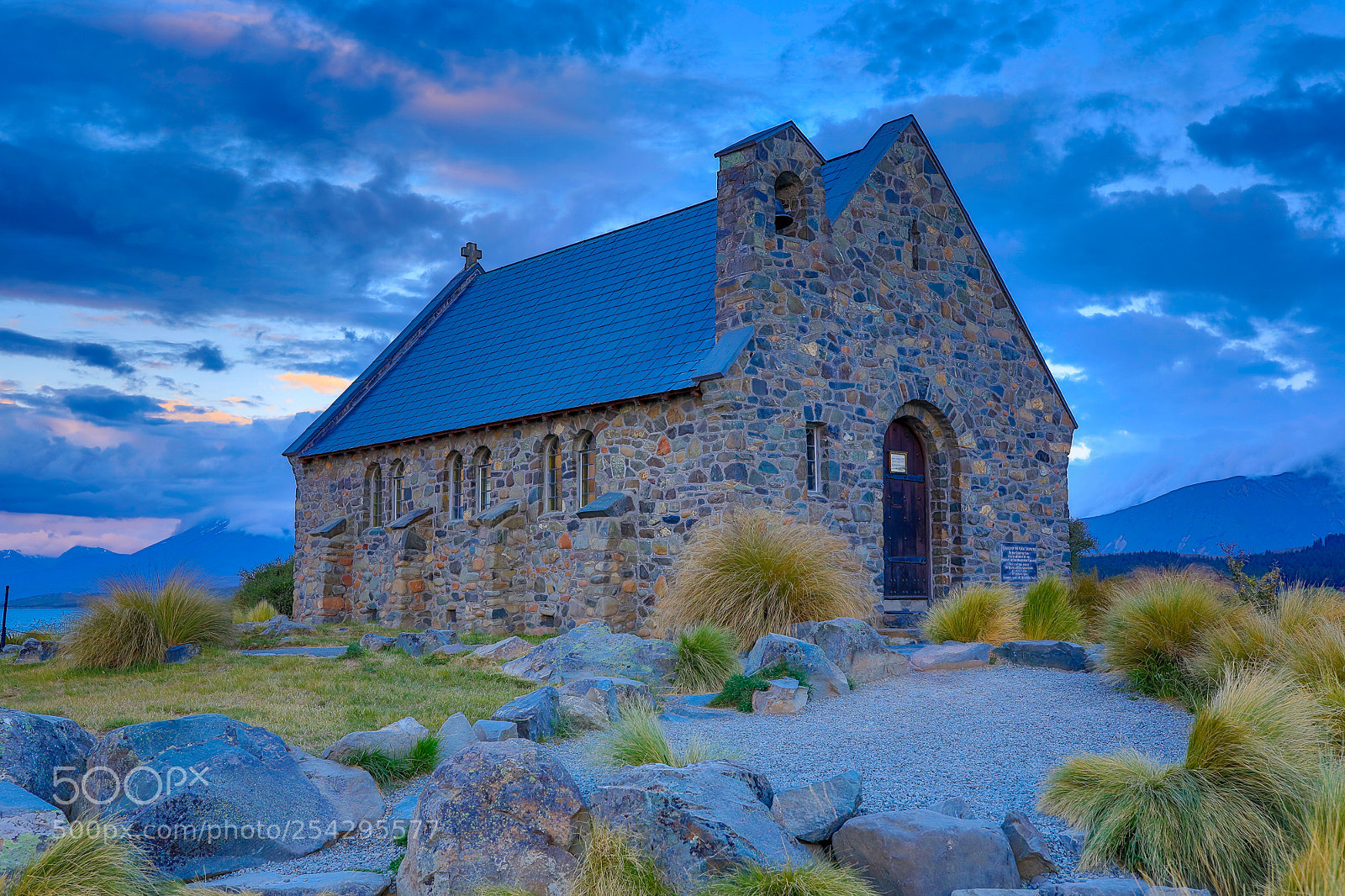 Canon EOS 5D Mark IV sample photo. Church of the good photography