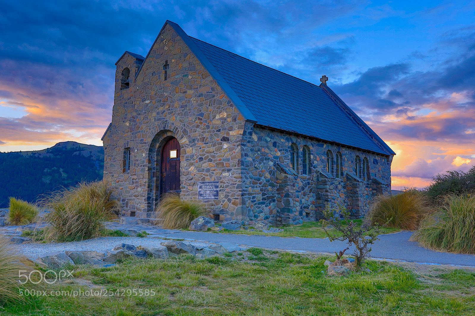 Canon EOS 5D Mark IV sample photo. Church of the good photography