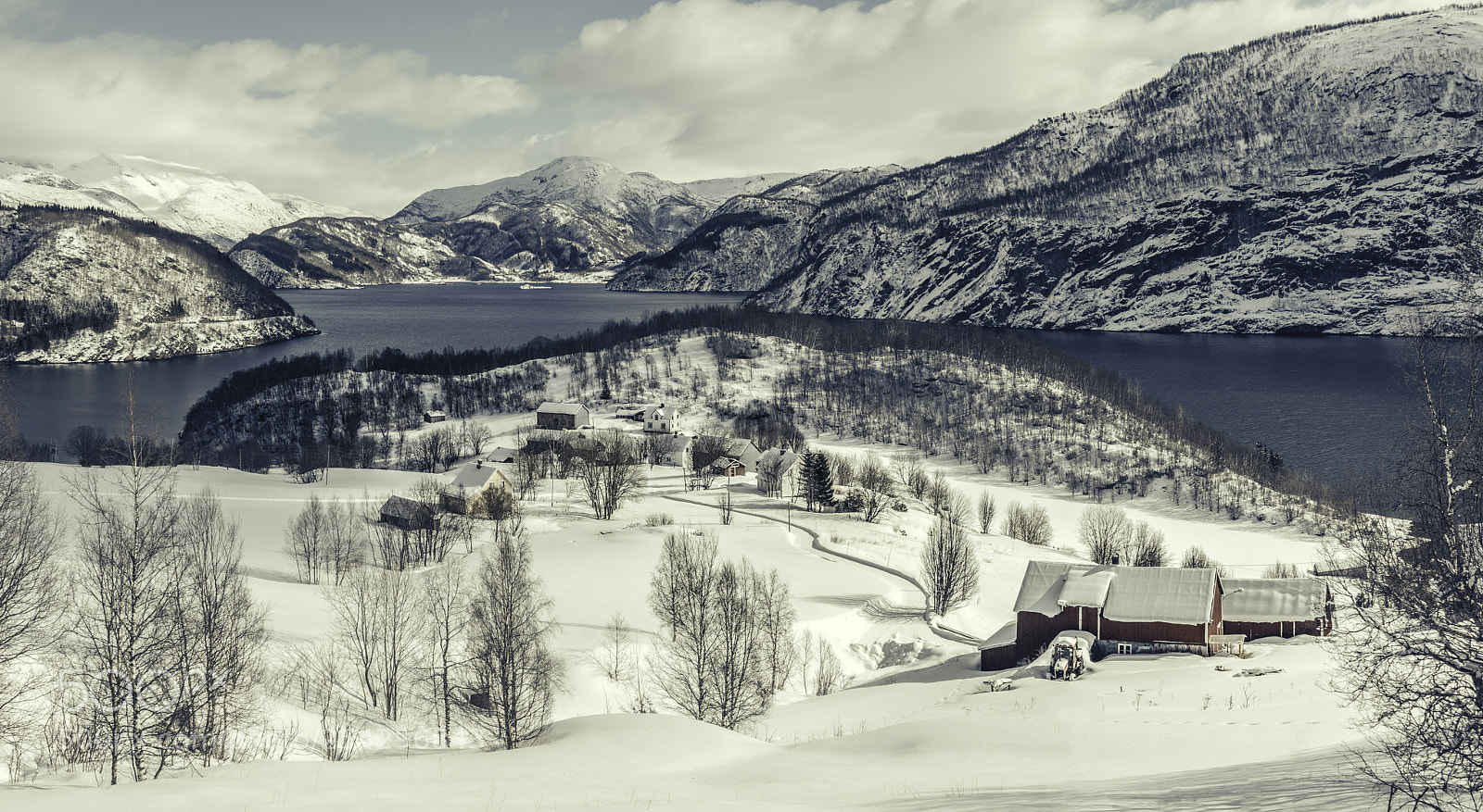 Canon EOS 7D Mark II sample photo. My norway photography