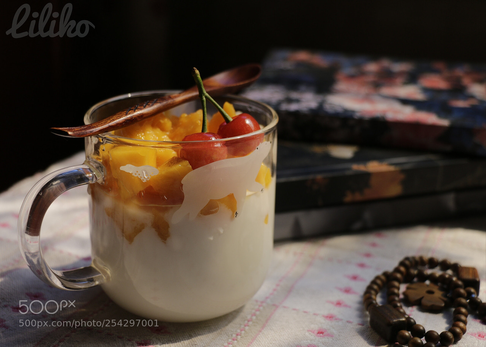 Canon EOS 70D sample photo. 芒果奶昔 photography