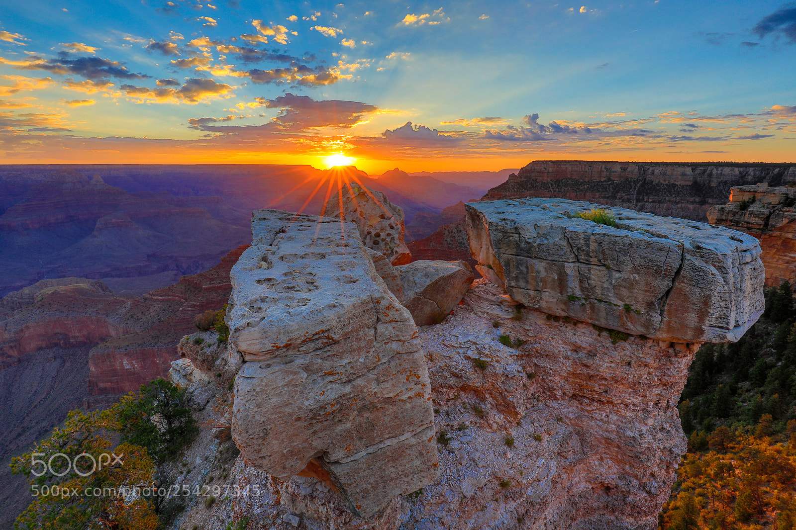 Canon EOS 5D Mark IV sample photo. Sunrise at mather point photography