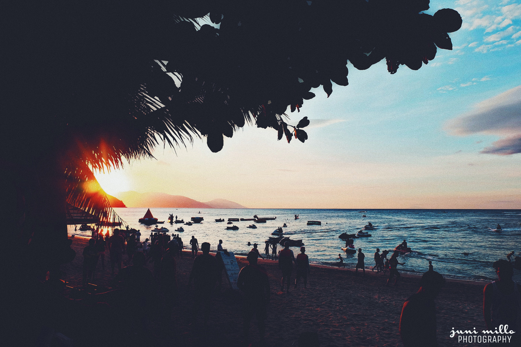 Fujifilm X-A2 sample photo. Puerto galera, ph photography
