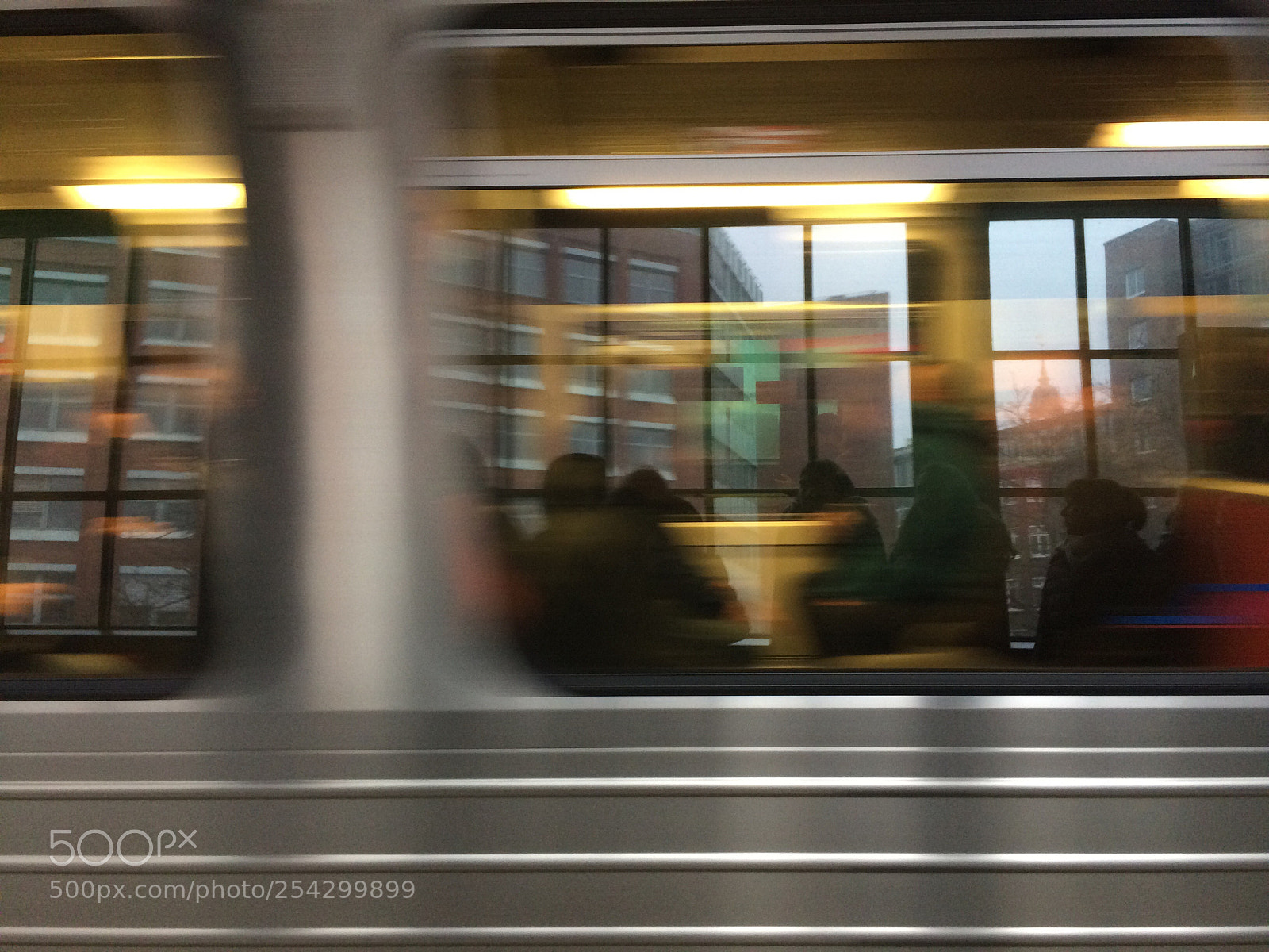Apple iPhone 5s sample photo. Train and people photography