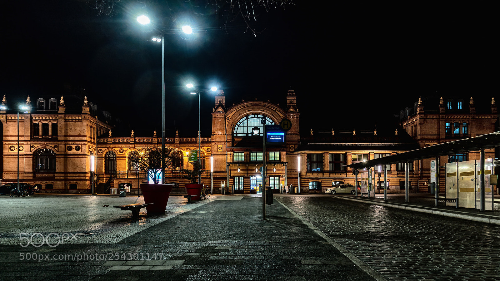 Sony ILCA-77M2 sample photo. Schwerin station photography
