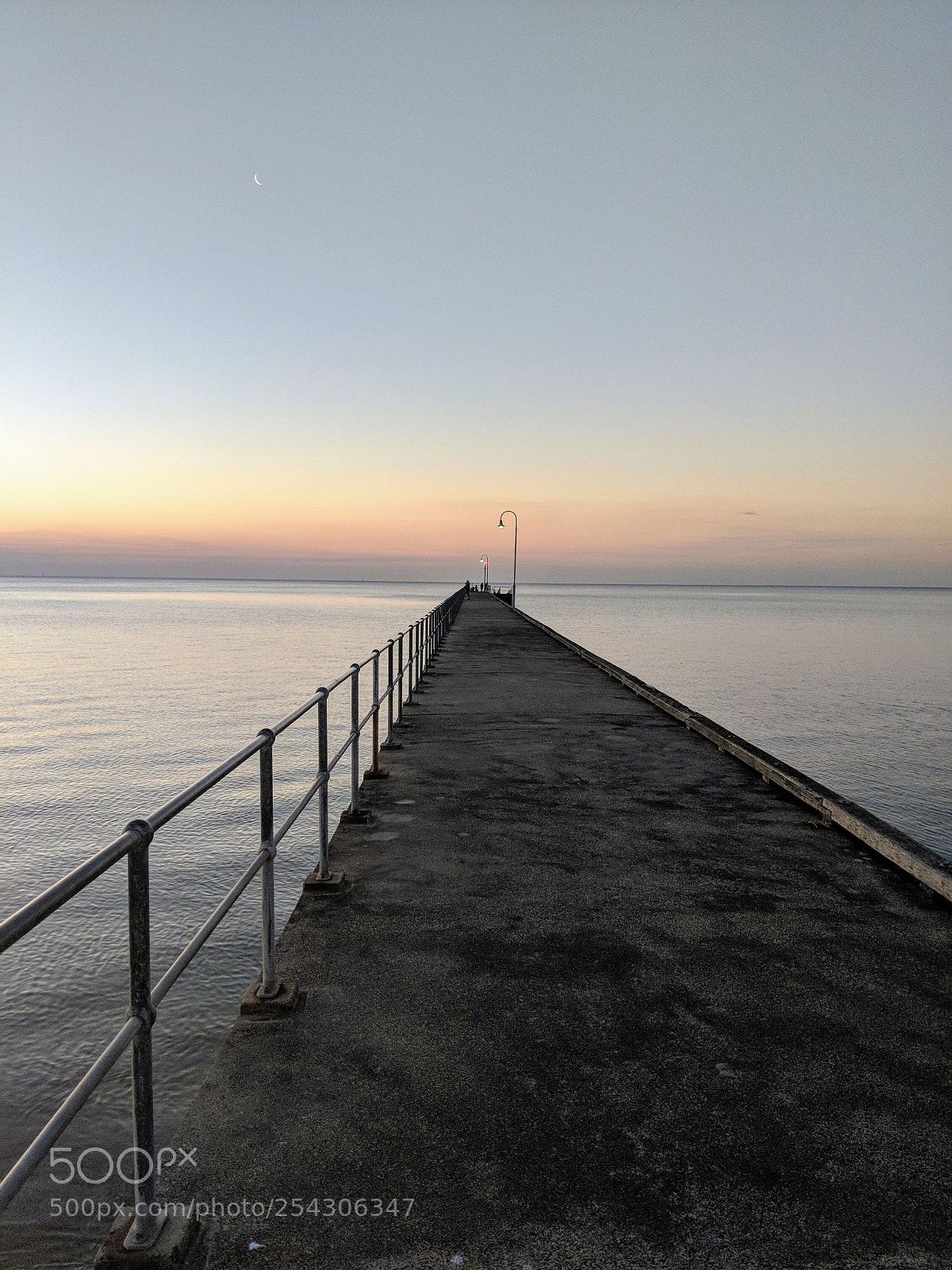 Google Pixel 2 XL sample photo. Where to? photography