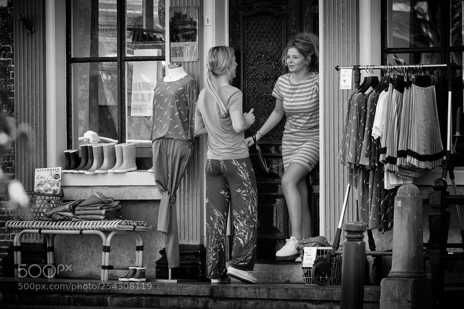 Fujifilm X-Pro2 sample photo. Clothes photography