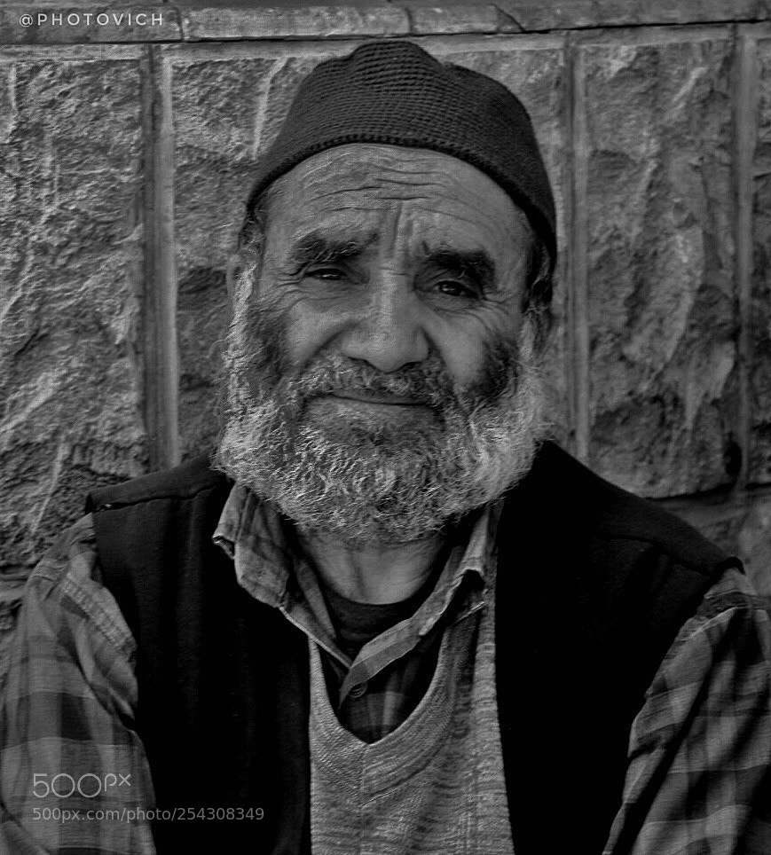 Nikon D5300 sample photo. Old man photography