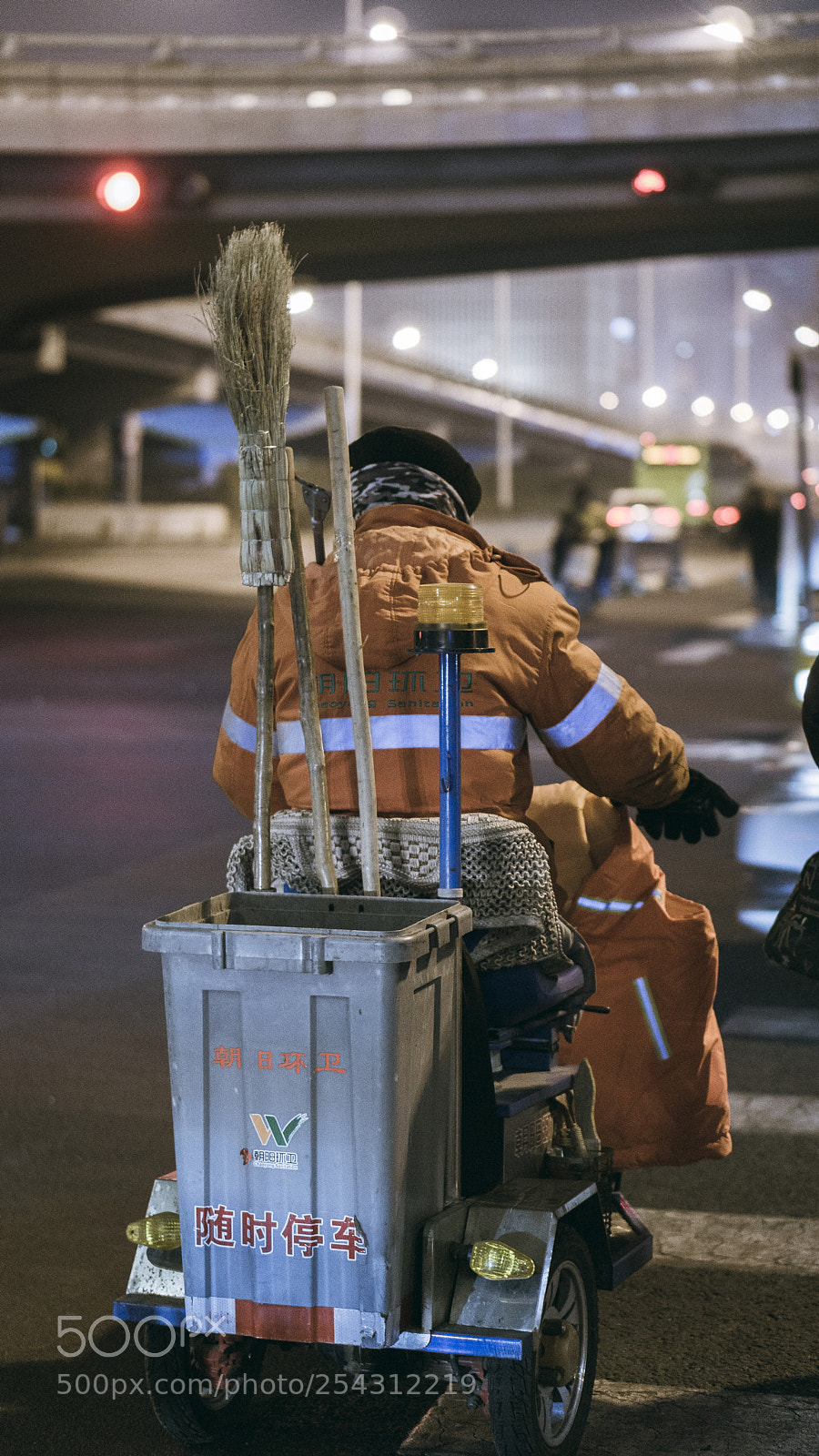 Sony a6000 sample photo. 城市卫士 photography