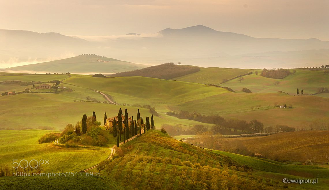 Canon EOS 7D Mark II sample photo. Villa somewhere in tuscany photography
