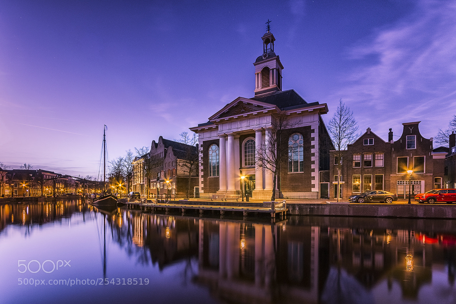 Canon EOS 70D sample photo. Schiedam blue hour photography