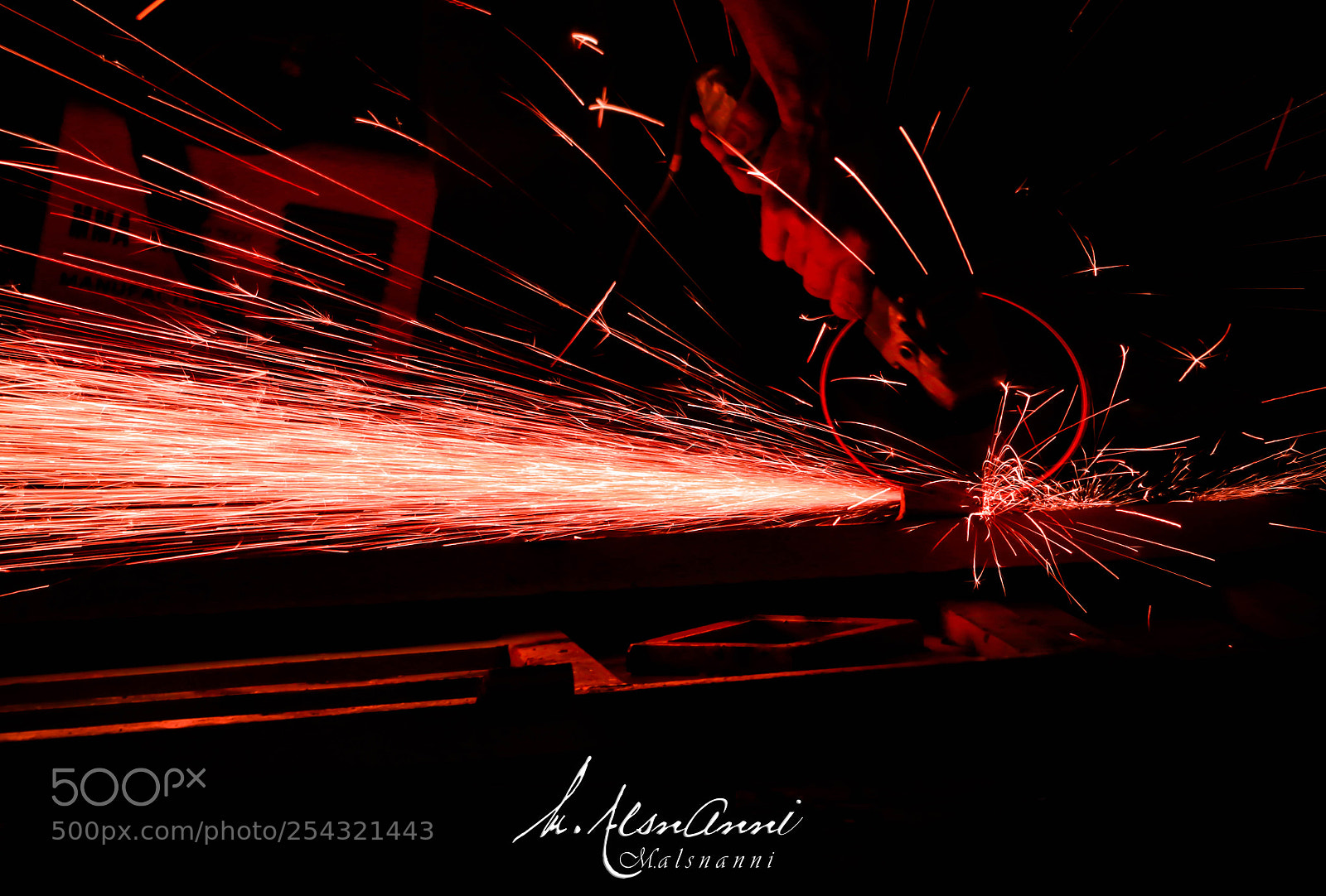 Canon EOS 70D sample photo. Surrounding the motor photography
