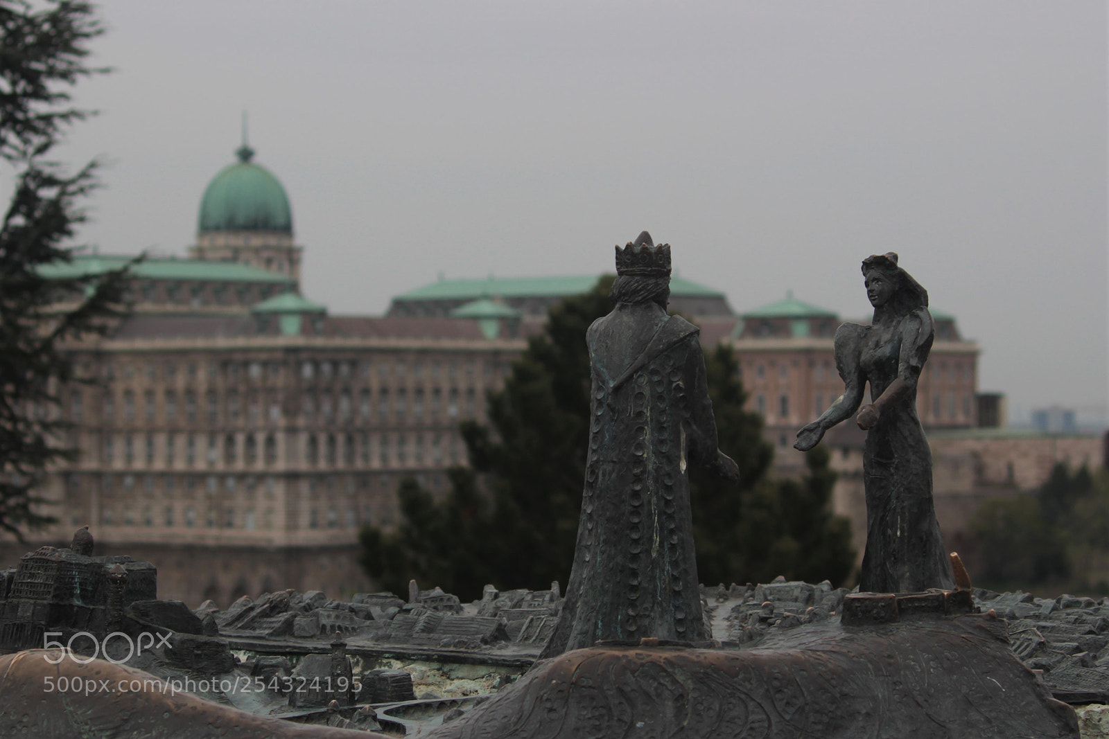 Canon EOS 100D (EOS Rebel SL1 / EOS Kiss X7) sample photo. Castle photography