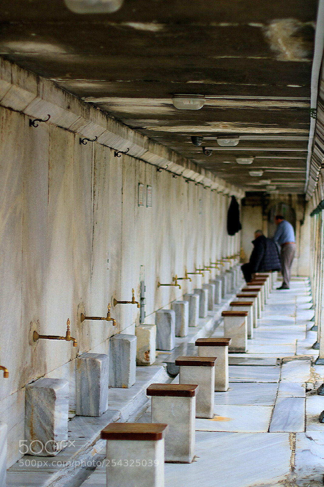 Canon EOS 750D (EOS Rebel T6i / EOS Kiss X8i) sample photo. Blue mosque photography