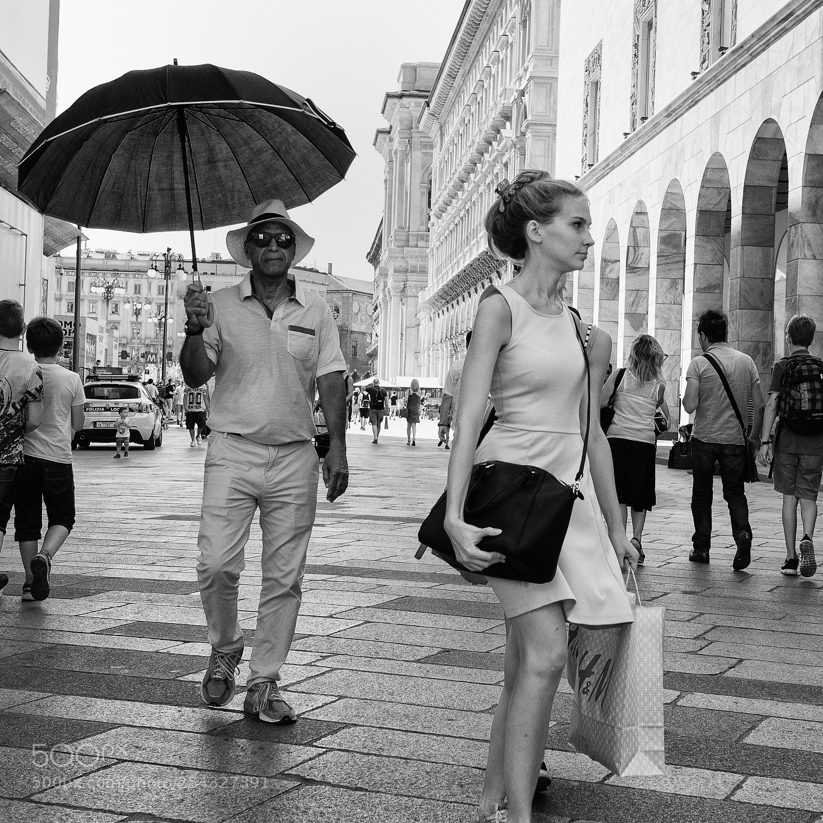 Olympus OM-D E-M5 sample photo. Summer in the city photography