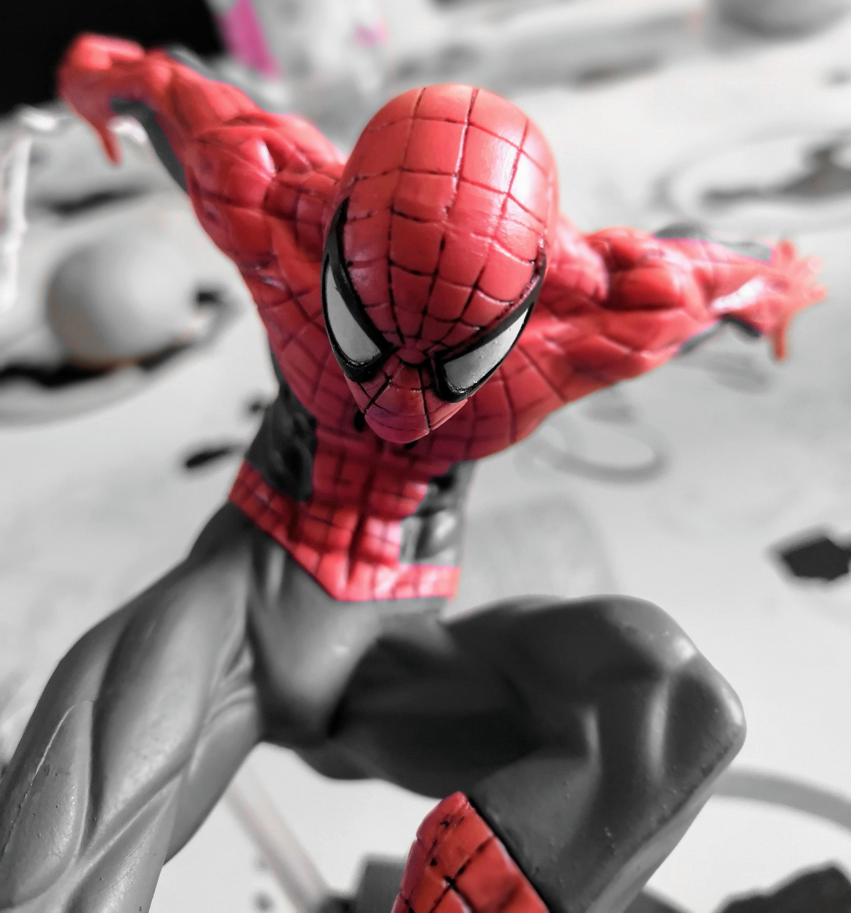 HUAWEI Honor View 10 sample photo. Here comes the spider-man photography