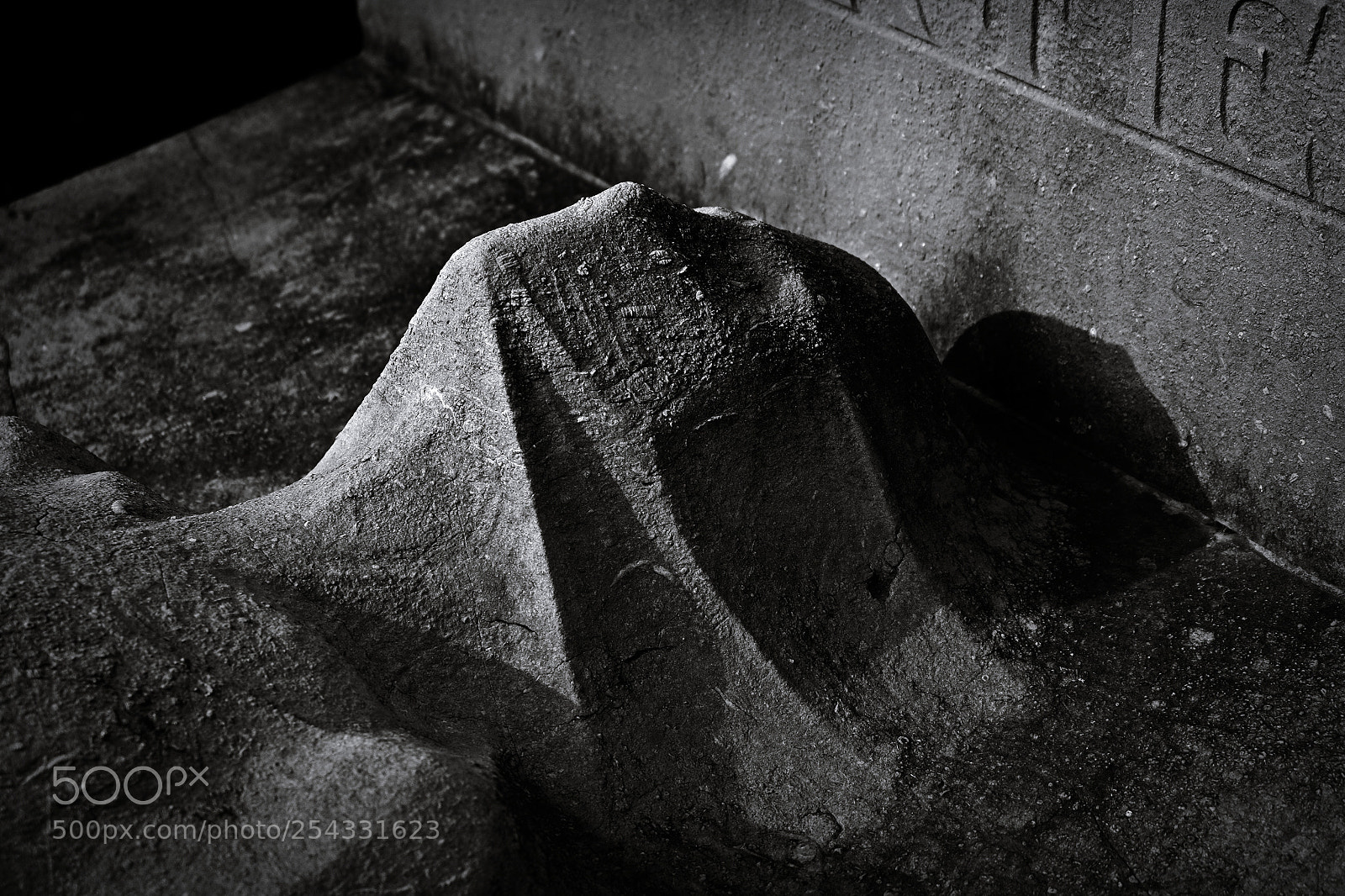 Fujifilm X-T10 sample photo. Deathmask photography