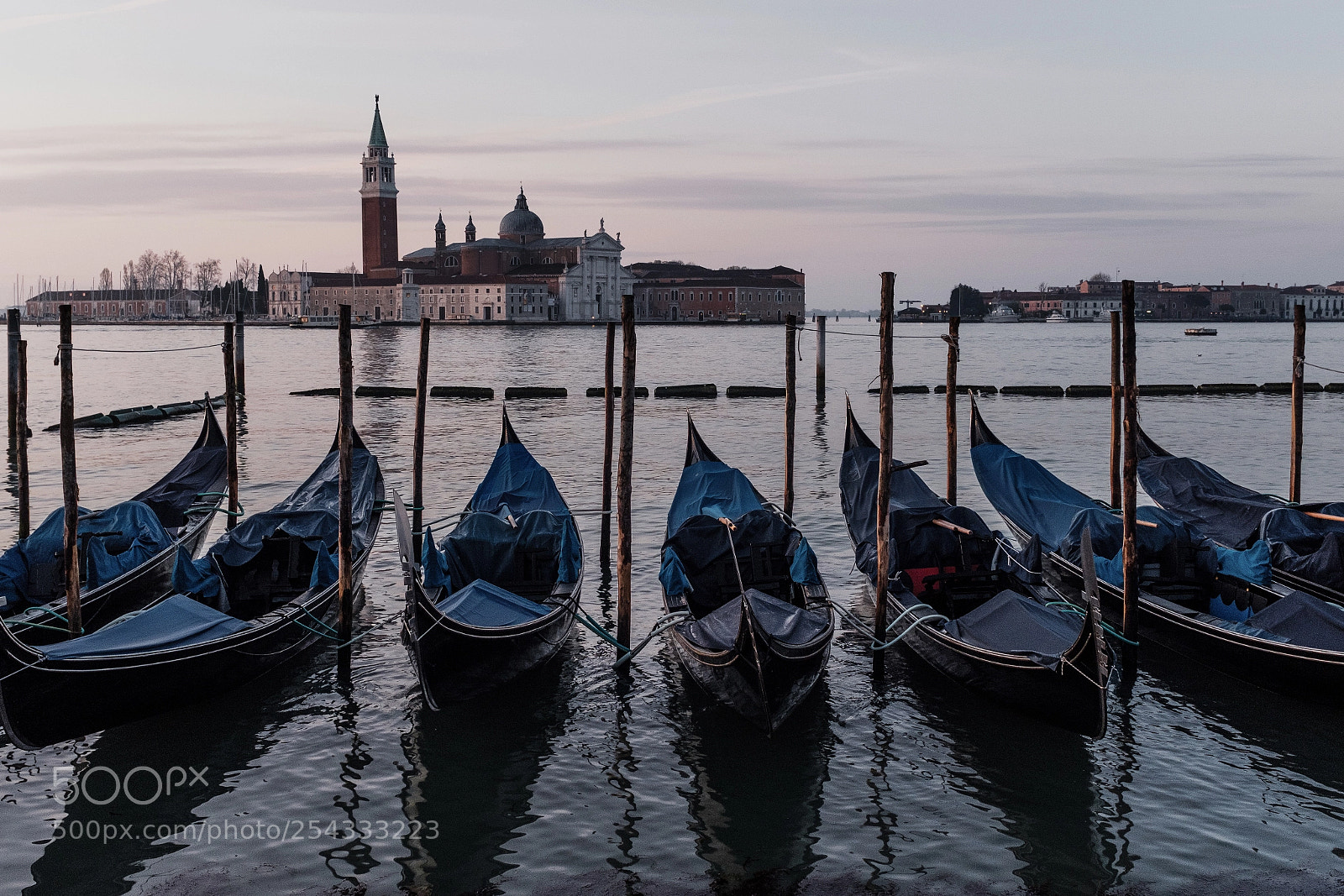 Fujifilm X100F sample photo. Venice morning view photography