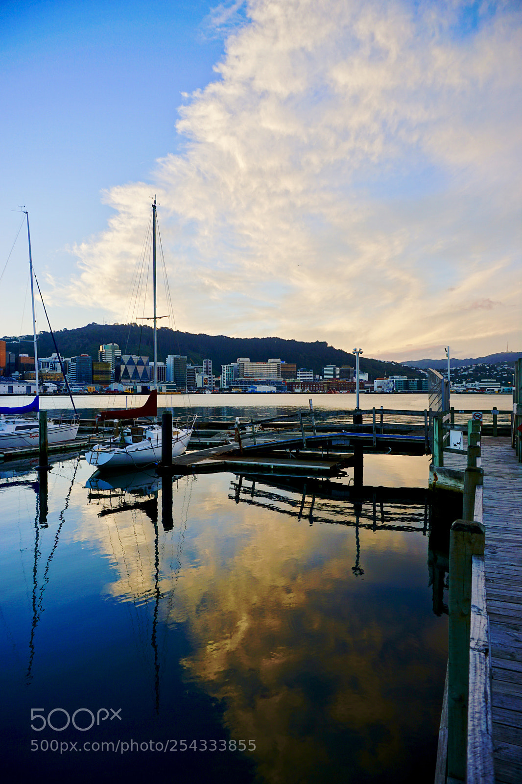 Sony a6000 sample photo. Sunset shadows, chaffers marina photography