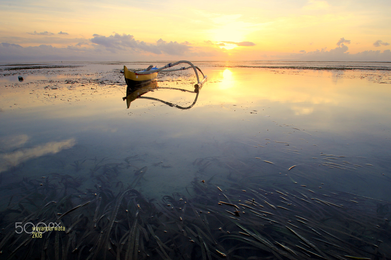 Canon EOS 60D + Sigma 10-20mm F3.5 EX DC HSM sample photo. Perahu kuning photography