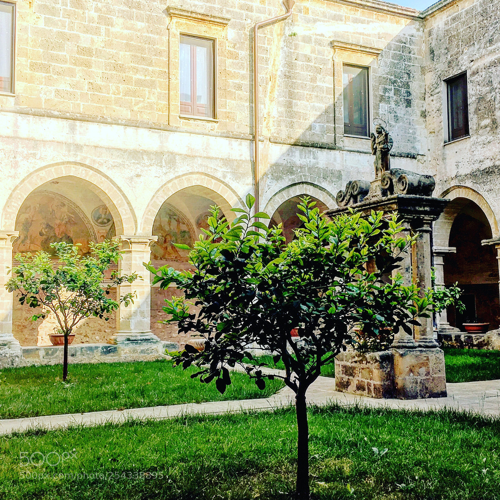 Apple iPhone 6s sample photo. Maruggio, the mayor's house photography