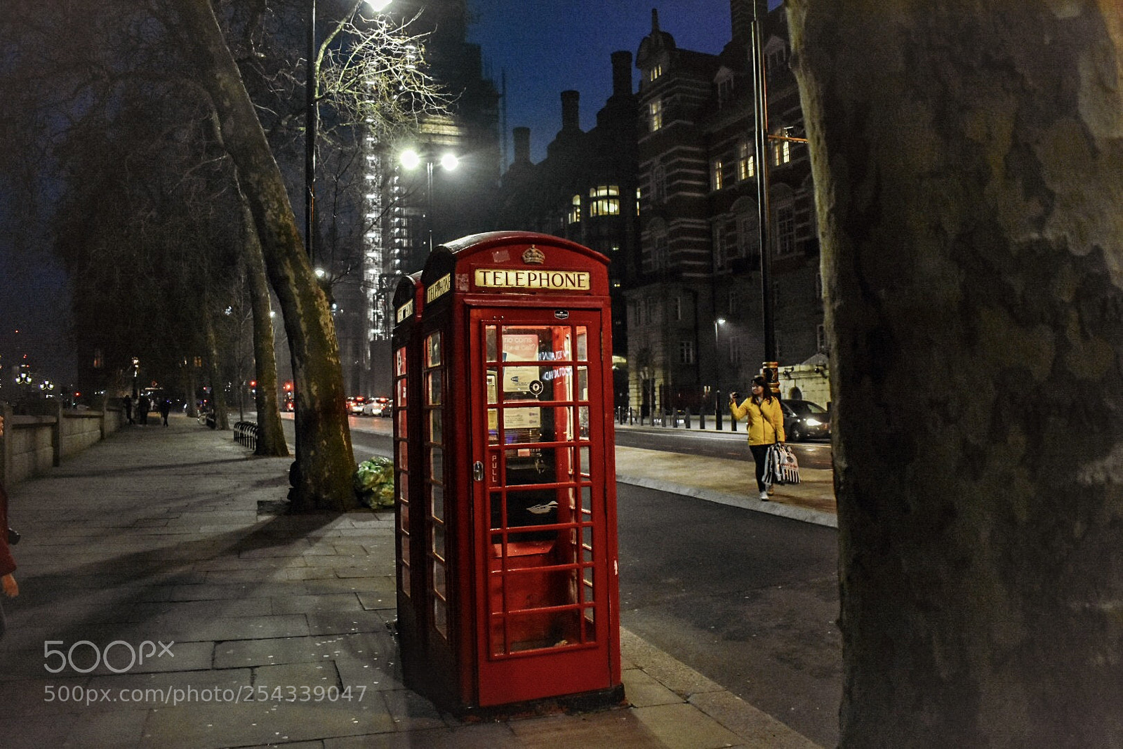 Nikon D3400 sample photo. London phone box photography