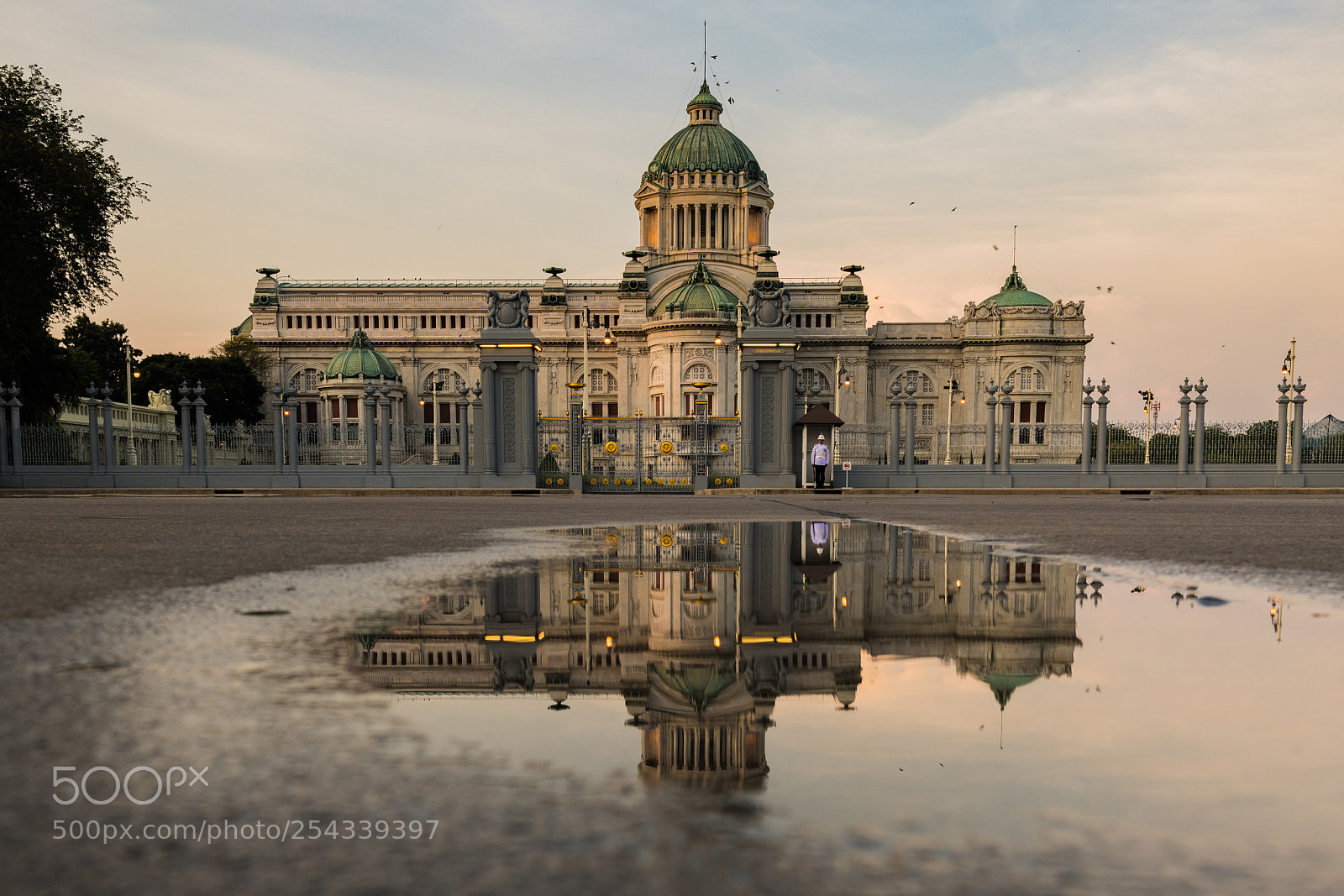 Nikon D850 sample photo. Reflection of ananta samakhom photography