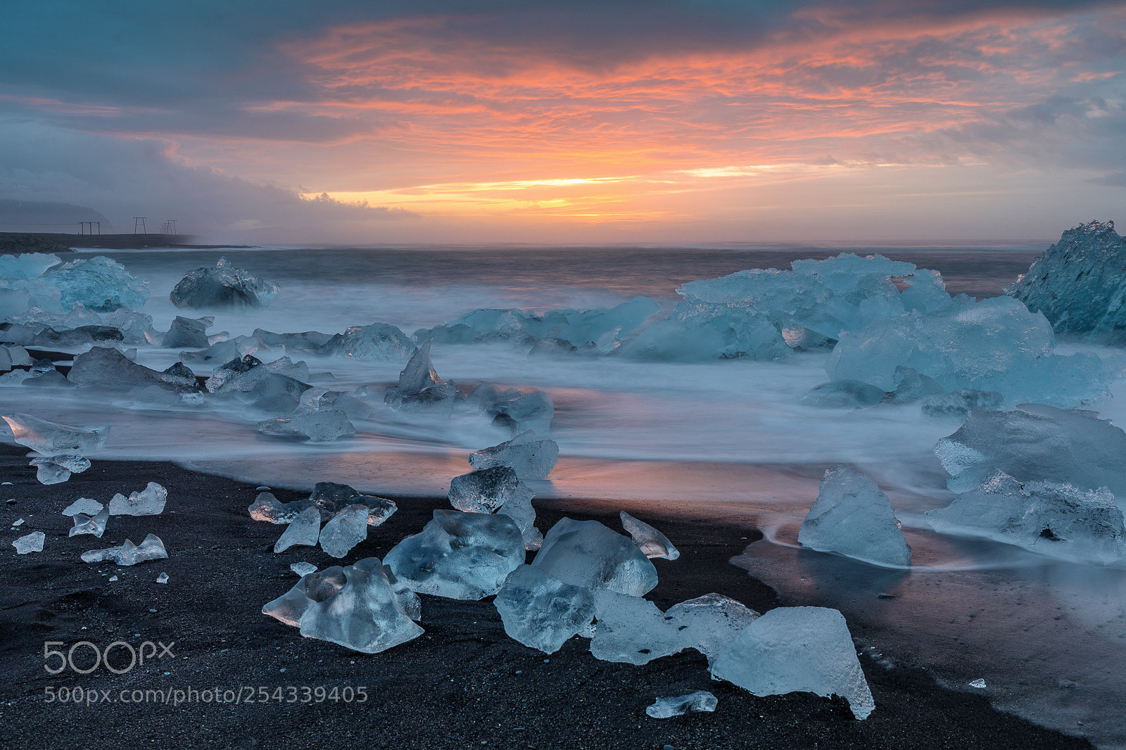 Canon EOS 5D Mark IV sample photo. Sunrise over diamond beach photography