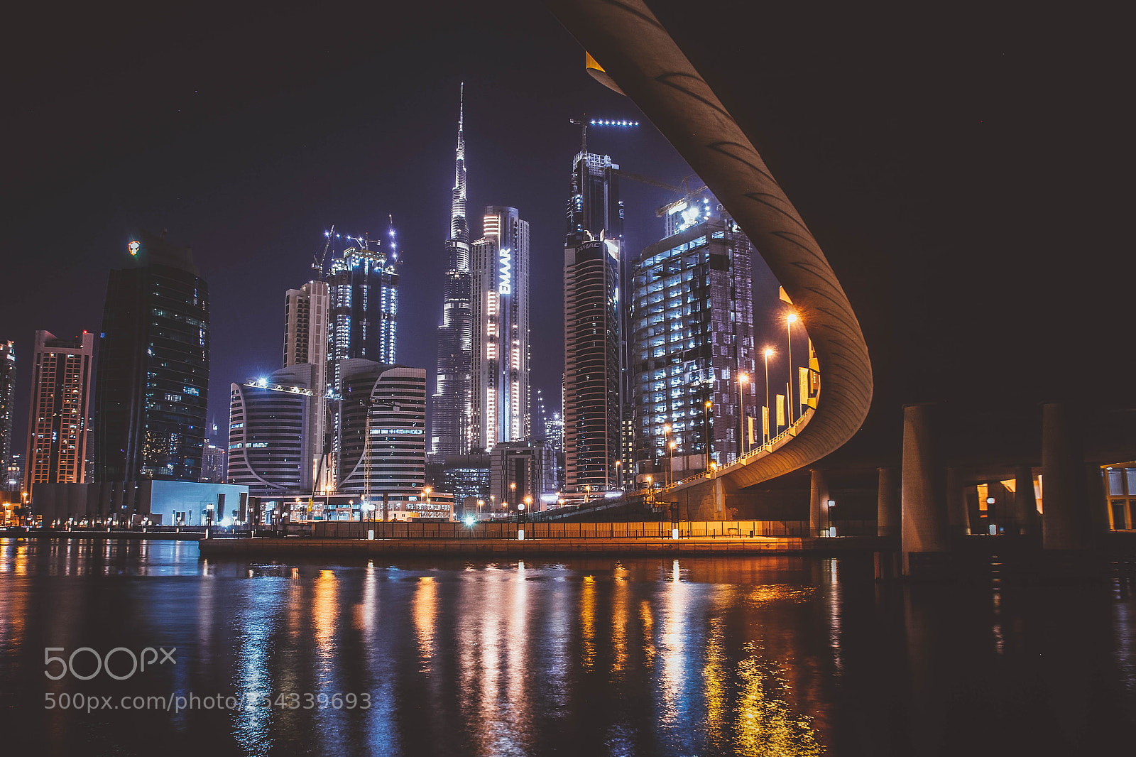 Canon EOS 550D (EOS Rebel T2i / EOS Kiss X4) sample photo. Dubai city of life photography