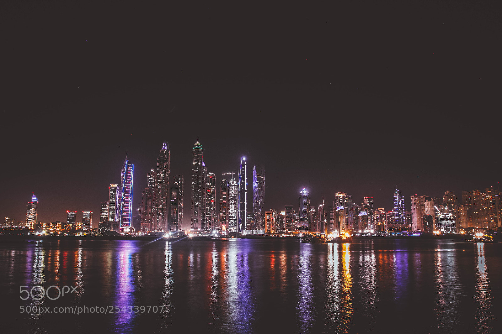Canon EOS 550D (EOS Rebel T2i / EOS Kiss X4) sample photo. Dubai city of life photography